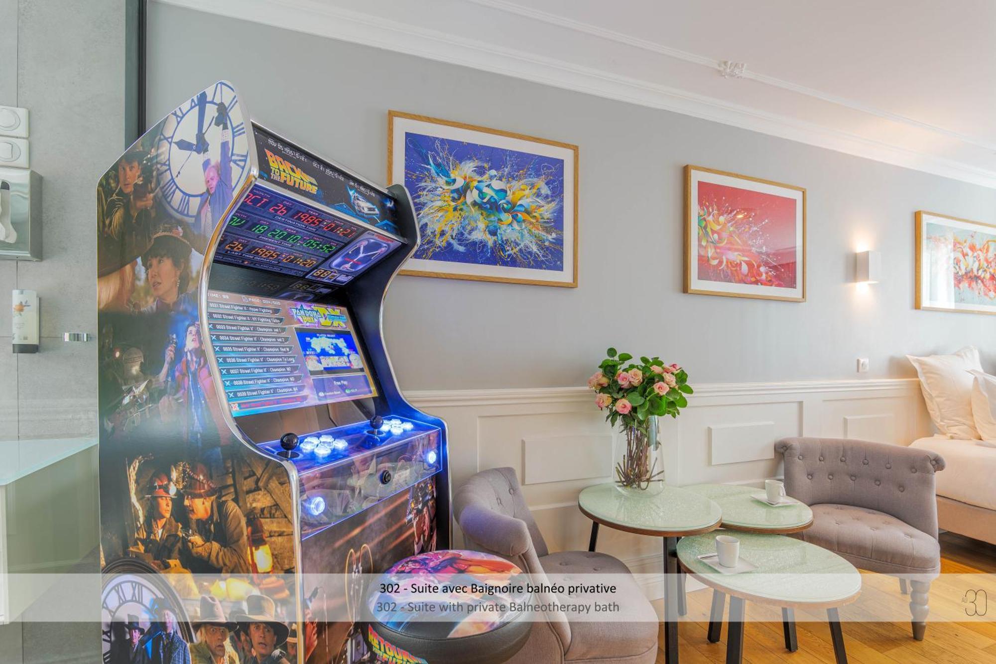 Suite with Spa Bath,1614364824:JPEG